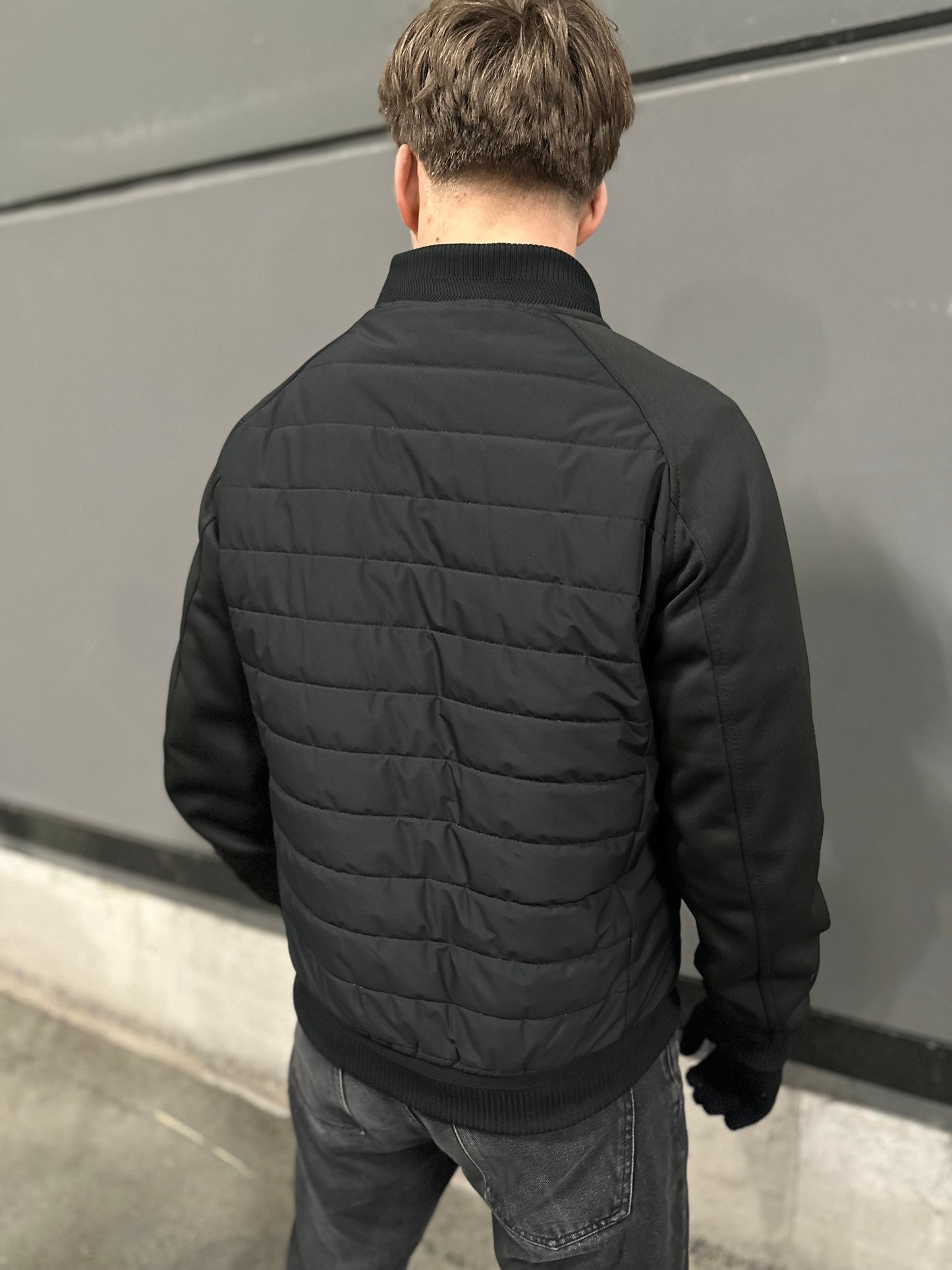 Hornet (Cardigan)